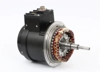 15 V madala pinge vahelduvvoolu induktsioonimootor